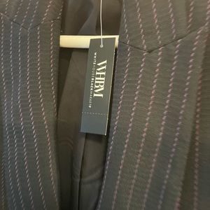 Woman’s size 6 new with tags navy pinstriped jacket